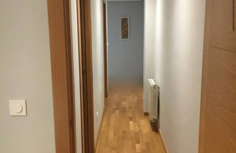 Rental of a spacious 2-bedroom apartment, 104 m², Alicante, Spain